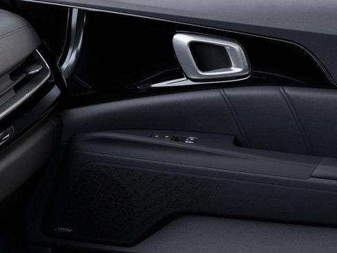 New 2026 Kia Carnival SX Prestige FWD image 25