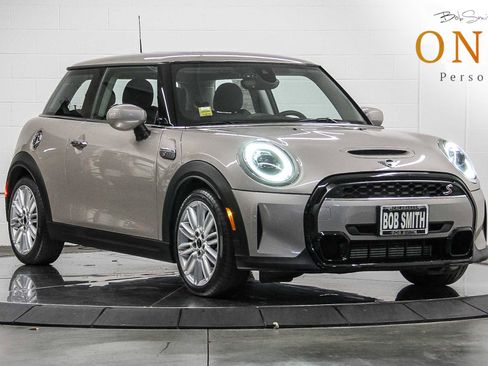 Certified 2023 MINI Cooper S image 1
