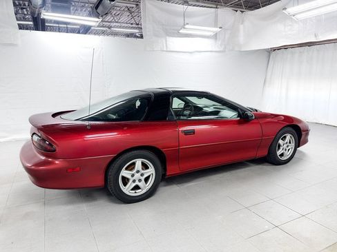 Used 1997 Chevrolet Camaro LT RWD image 6