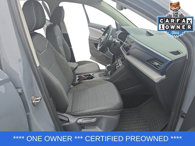 Used 2023 Volkswagen Taos SE w/ Black Wheel Package FWD image 9