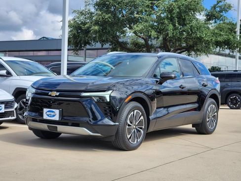 Certified 2024 Chevrolet Blazer EV LT AWD/4WD image 2