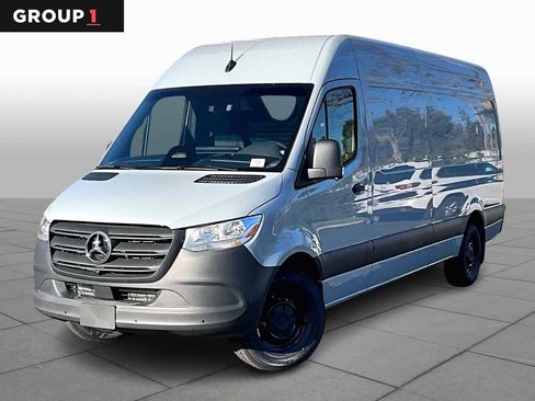 New 2026 Mercedes-Benz Sprinter 2500 image 1