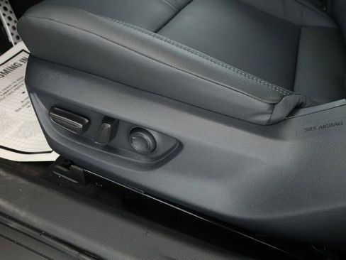 Used 2025 Toyota Camry XSE image 10