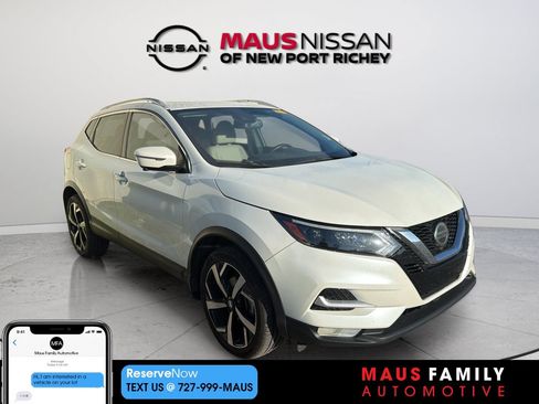 Used 2020 Nissan Rogue Sport SL w/ Premium Package FWD image 1
