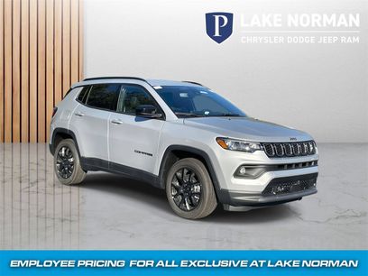 New 2026 Jeep Compass Latitude
