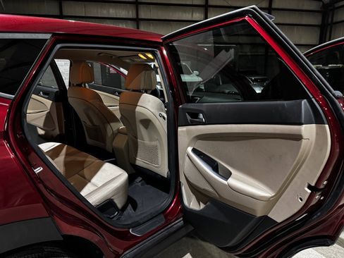 Used 2016 Hyundai Tucson SE image 21