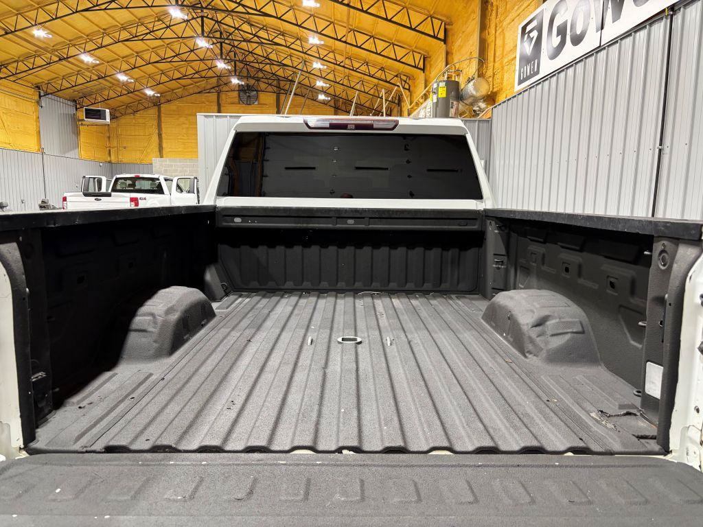 Used 2020 GMC Sierra 2500 4x4 Crew Cab w/ Convenience Package image 22
