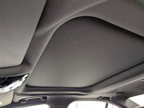 Used 2024 BMW 530i w/ Premium Package image 22