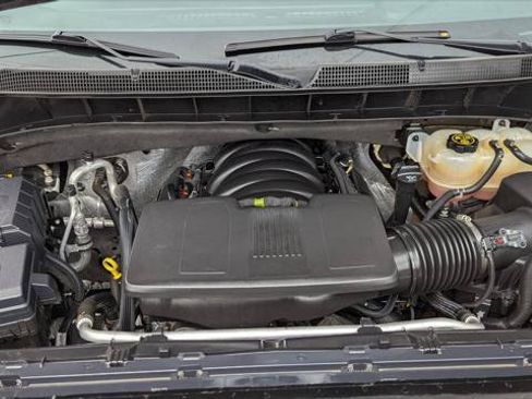 Used 2023 Chevrolet Silverado 1500 LTZ AWD/4WD image 31