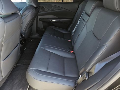 Used 2023 Lexus RX 350 F Sport image 27