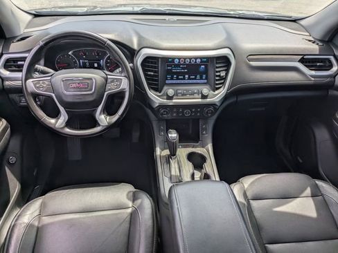 Used 2019 GMC Acadia SLT FWD image 17