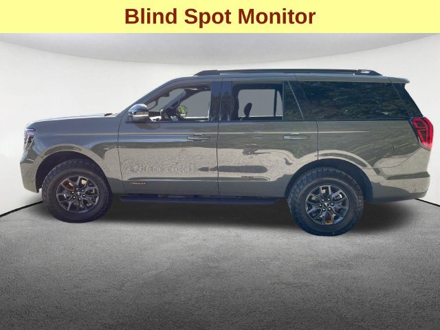 Used 2025 Ford Expedition Tremor AWD/4WD image 7