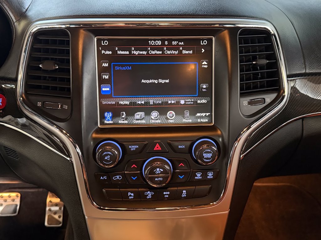 Used 2014 Jeep Grand Cherokee SRT8 w/ Luxury Group II AWD/4WD image 25