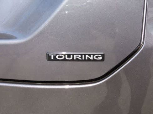 New 2026 Honda Pilot Touring image 8