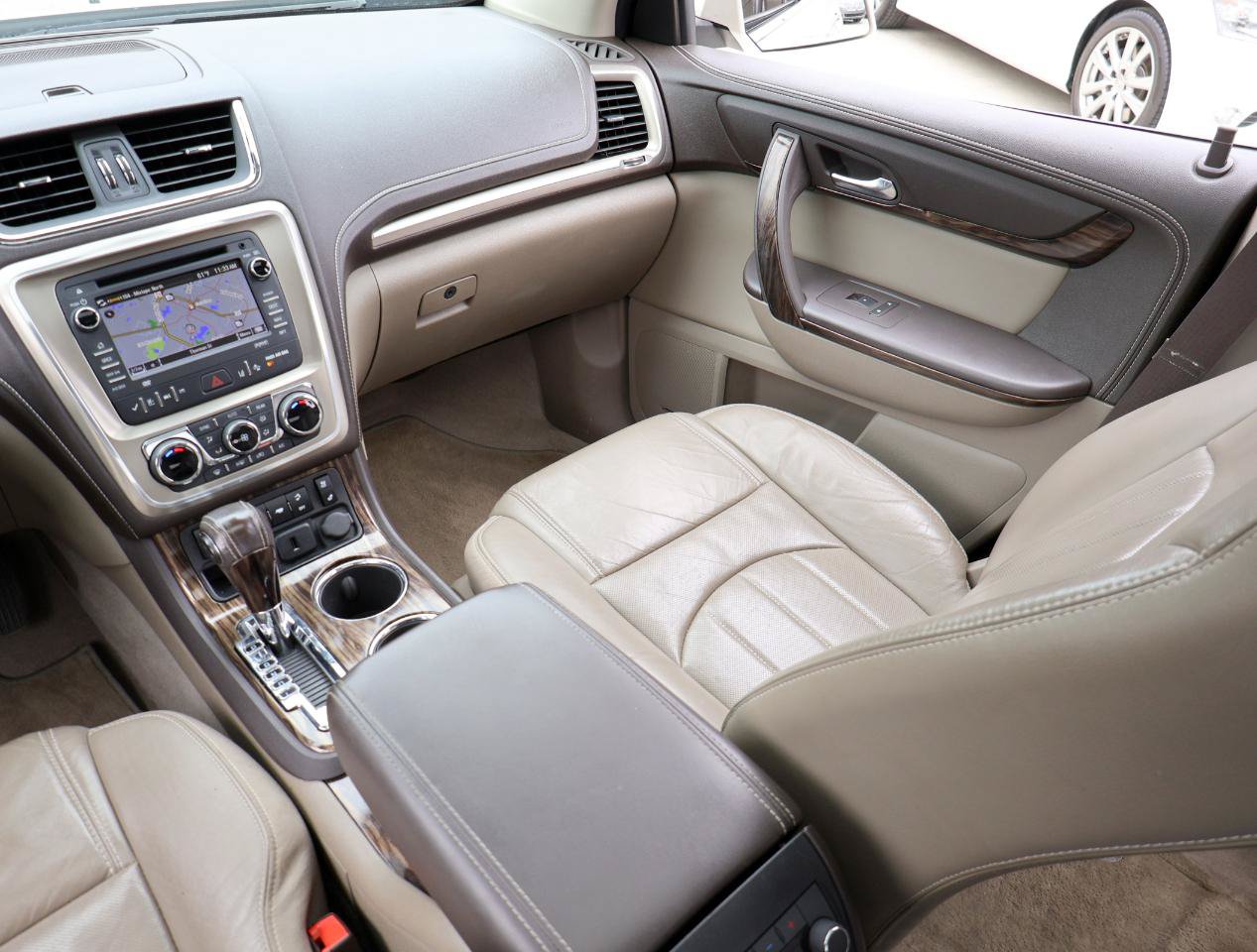 Used 2015 GMC Acadia Denali FWD image 18