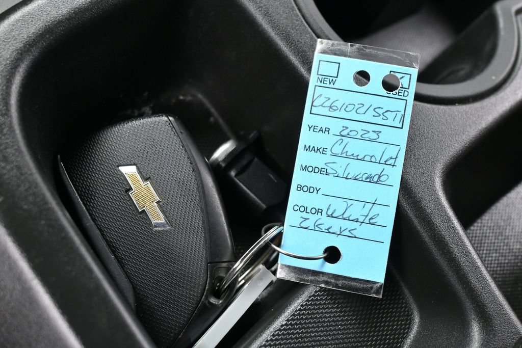 Used 2023 Chevrolet Silverado 1500 LT RWD image 29