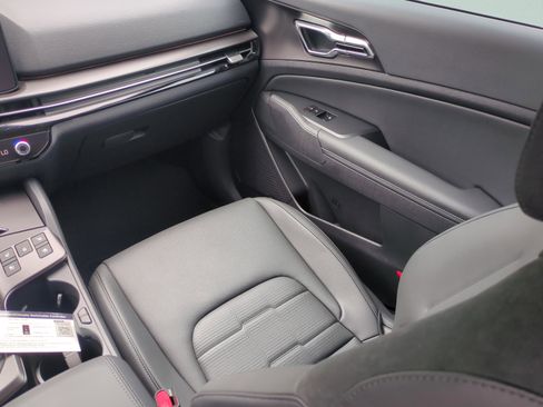 New 2026 Kia Sportage SX Prestige image 16