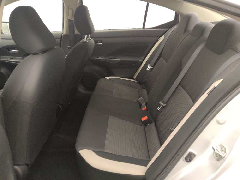 Used 2021 Nissan Versa SV FWD image 18