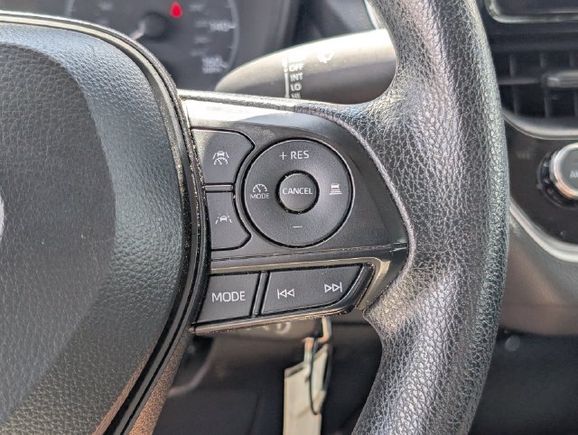 Used 2024 Toyota Corolla LE FWD image 17