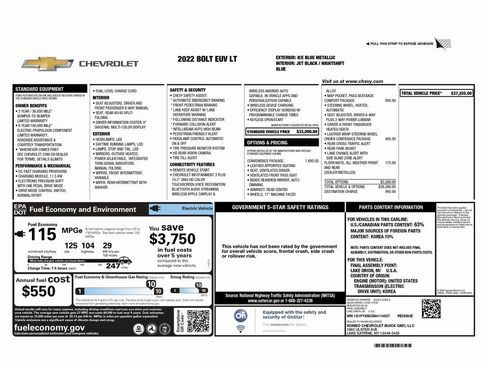 Used 2022 Chevrolet Bolt EUV LT w/ Convenience Package image 2