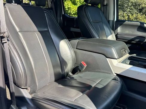 Used 2020 Ford F350 Lariat AWD/4WD image 24
