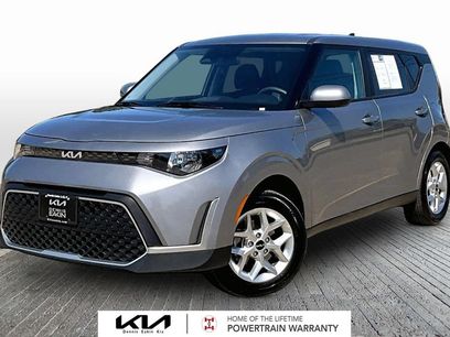 Certified 2025 Kia Soul LX w/ LX Technology Package