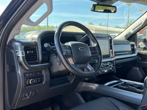 Used 2024 Ford F350 Lariat w/ FX4 Off-Road Package image 12