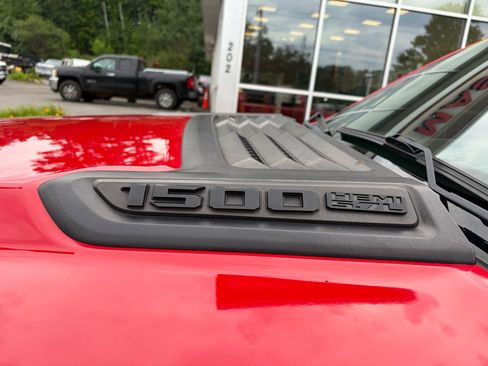Used 2019 RAM 1500 Sport w/ Level 2 Equipment Group AWD/4WD image 13