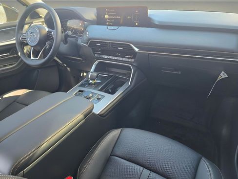 New 2025 MAZDA CX-70 Plug-In Hybrid w/ Premium Pkg image 27