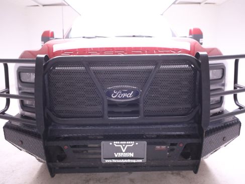 Used 2023 Ford F250 Lariat w/ Lariat Ultimate Package image 7