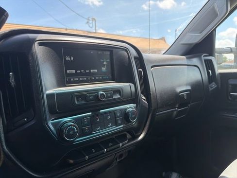 Used 2017 Chevrolet Silverado 3500 W/T w/ WT Convenience Package RWD image 19