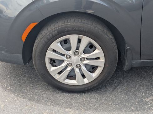 Used 2021 Kia Soul LX FWD image 14
