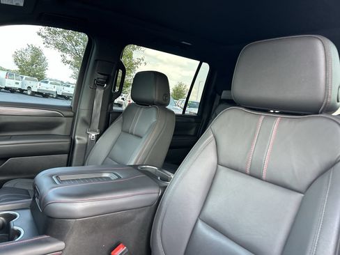 Used 2024 Chevrolet Suburban RST w/ Luxury Package AWD/4WD image 23