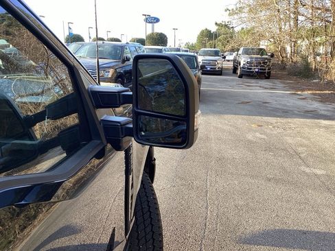 Used 2023 Ford F250 XLT w/ XLT Premium Package image 23