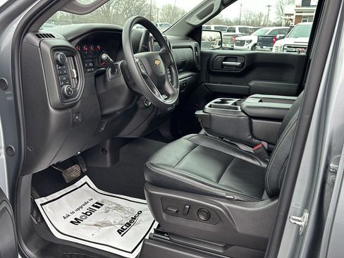 Used 2024 Chevrolet Silverado 1500 Custom image 16
