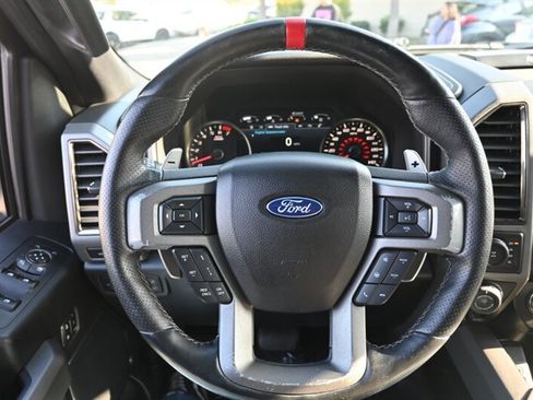 Used 2018 Ford F150 Raptor w/ Equipment Group 802A Luxury image 28