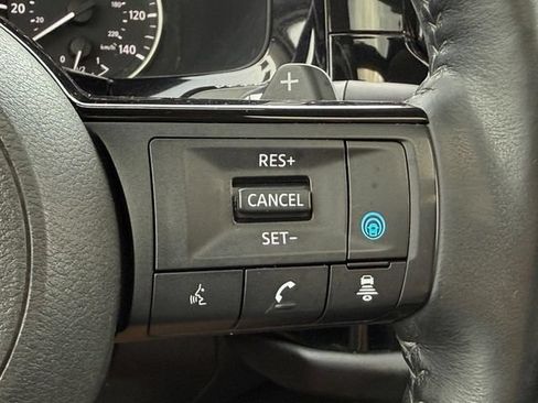 Used 2022 Nissan Pathfinder SL w/ SL Premium Package AWD/4WD image 17