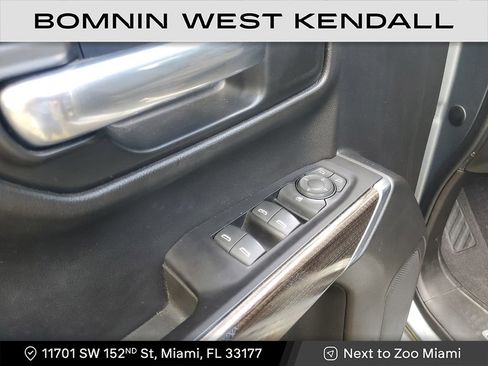 Used 2019 Chevrolet Silverado 1500 LT Trail Boss w/ Convenience Package image 17