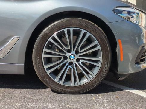 Used 2019 BMW 530i xDrive w/ Premium Package image 33