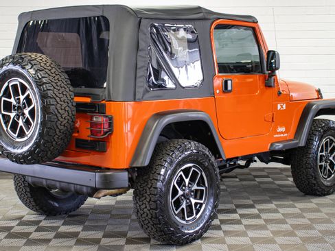 Used 2006 Jeep Wrangler X AWD/4WD image 3