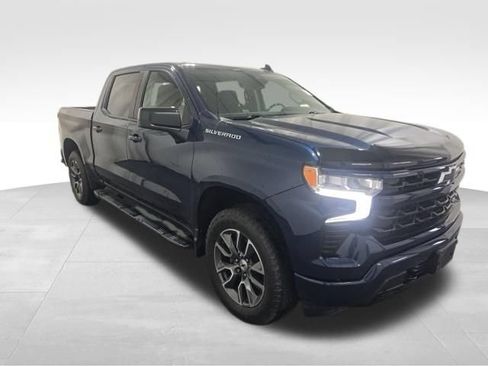Used 2022 Chevrolet Silverado 1500 RST w/ Protection Package AWD/4WD image 3
