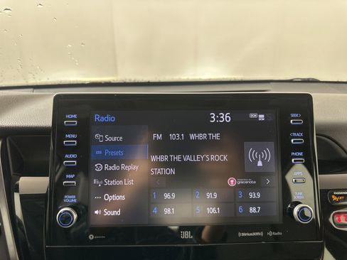 Used 2023 Toyota Camry XLE image 14