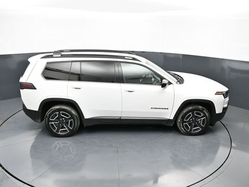 New 2026 Jeep Cherokee Limited AWD/4WD image 36