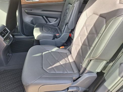 New 2026 Volkswagen Atlas SE image 22