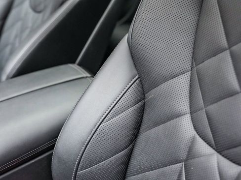 Certified 2024 BMW X5 xDrive40i w/ M Sport Package image 24