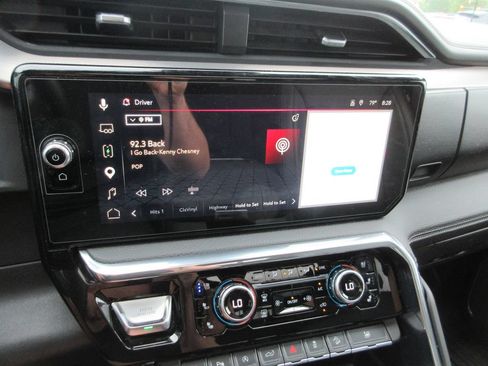 Certified 2024 GMC Sierra 1500 Denali w/ Denali Reserve Package AWD/4WD image 35