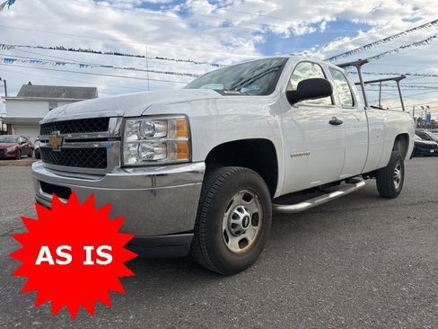 Used 2013 Chevrolet Silverado 2500 W/T image 1