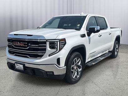Used 2022 GMC Sierra 1500 SLT w/ SLT Convenience Package