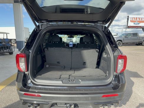 Certified 2023 Ford Explorer ST w/ Equipment Group 401A image 7