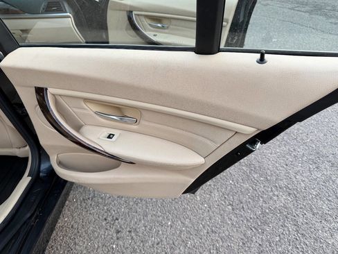 Used 2013 BMW 328i xDrive Sedan image 10